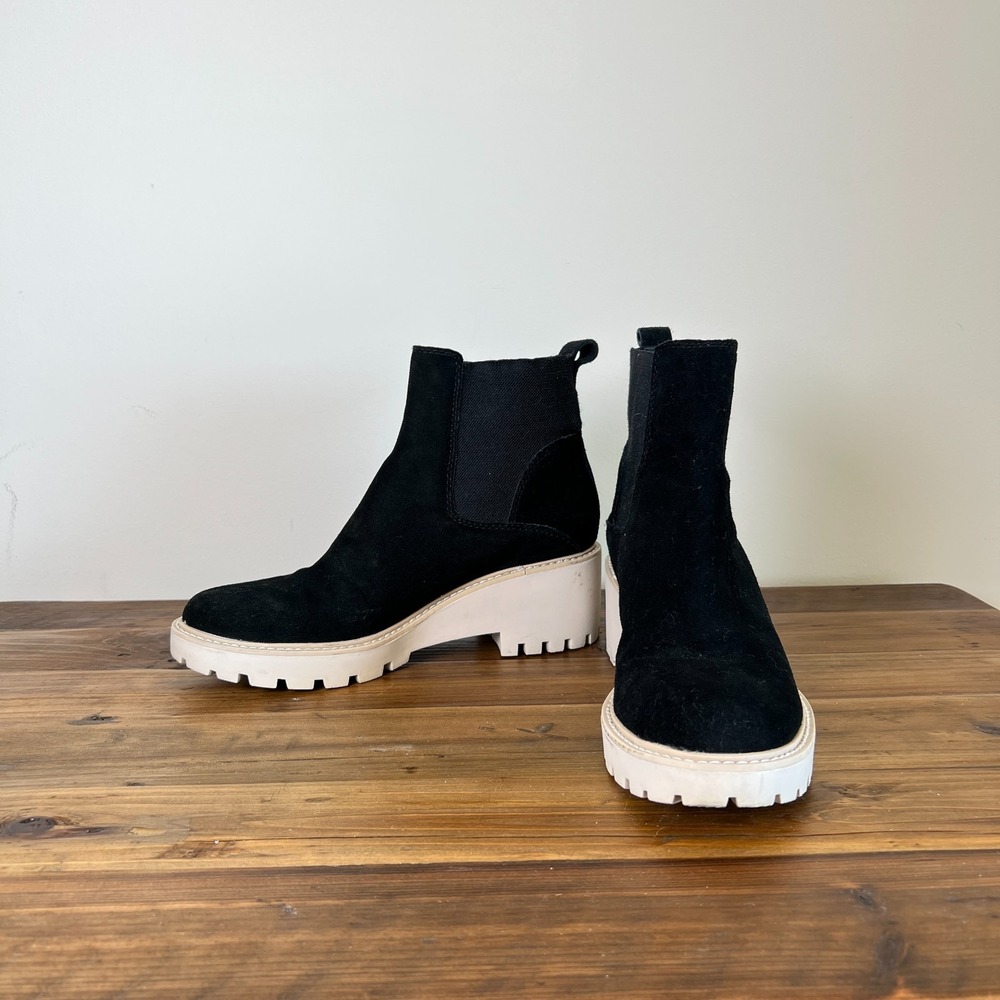Dolce Vita‎ Haddie Black Suede Leather Chelsea Boots Size 8.5 Chunky Lug Sole